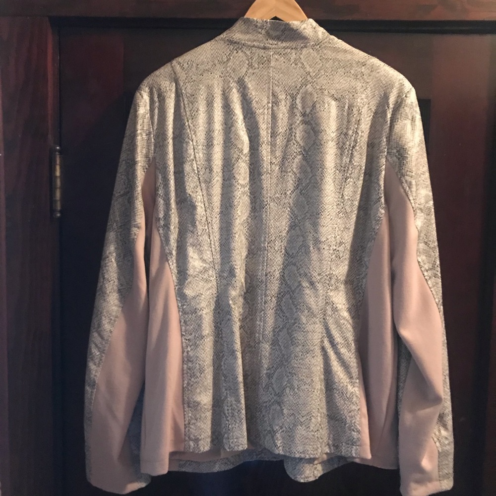 Dennis Basso Jacket - Picture 2 of 5